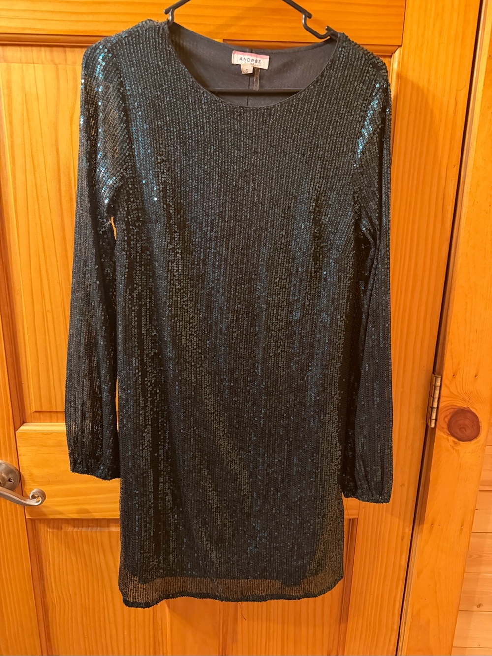 Andree Green Sequin Long Sleeve Shift Dress